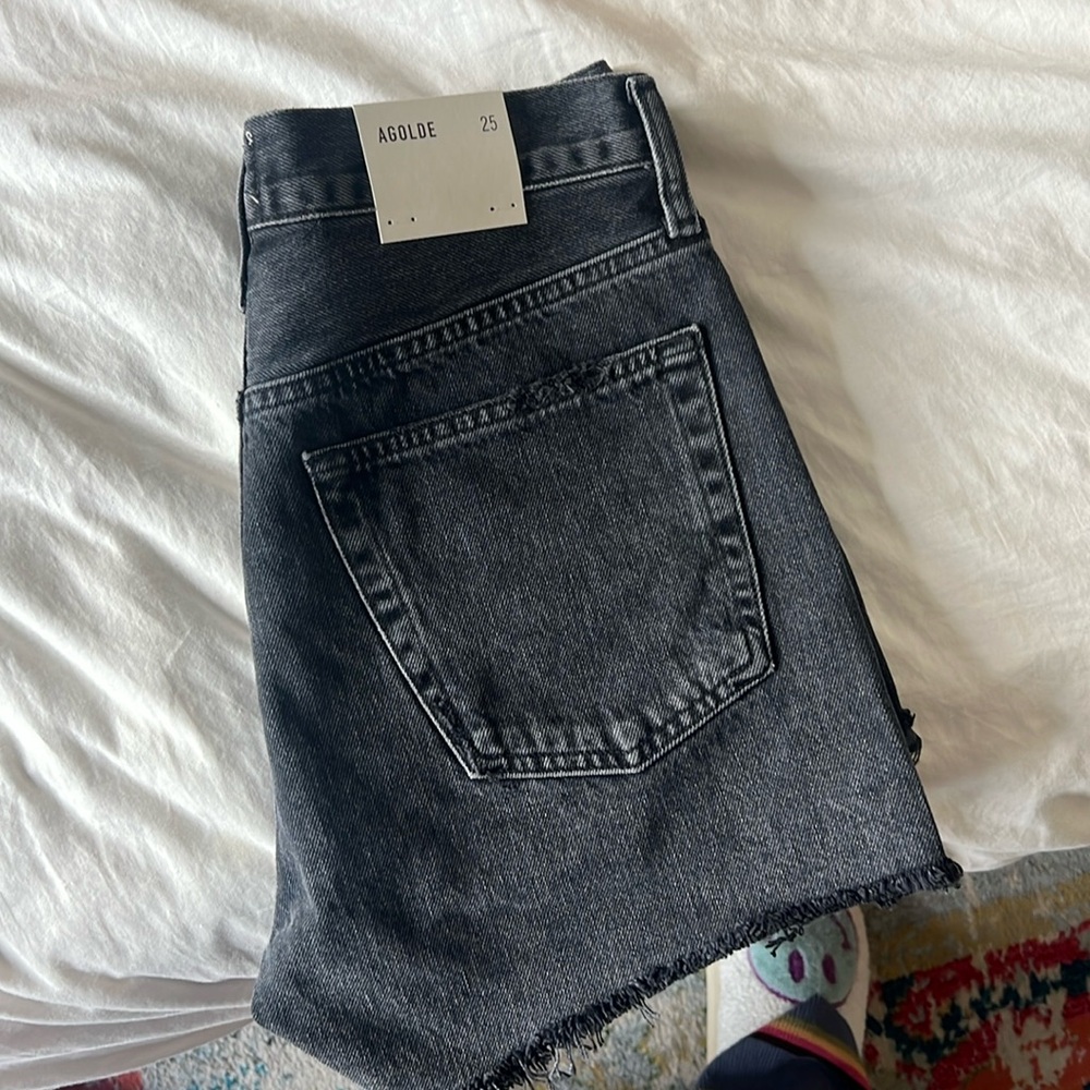 AGOLDE Parker shorts NWT